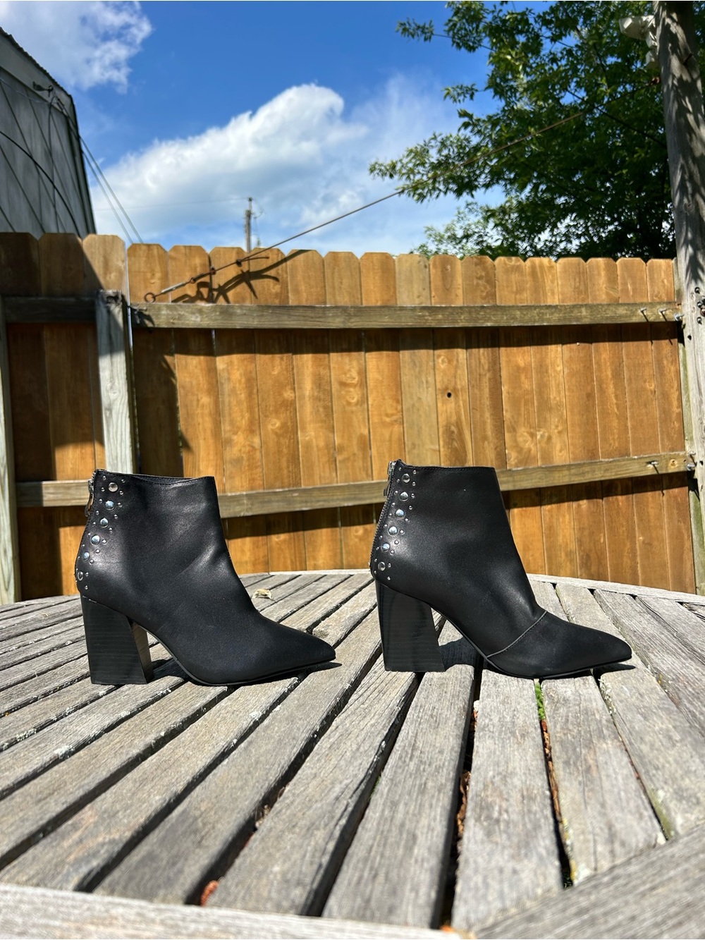 Black studded leather Golo‎ heeled booties size 6.5 punk chic alternative summer